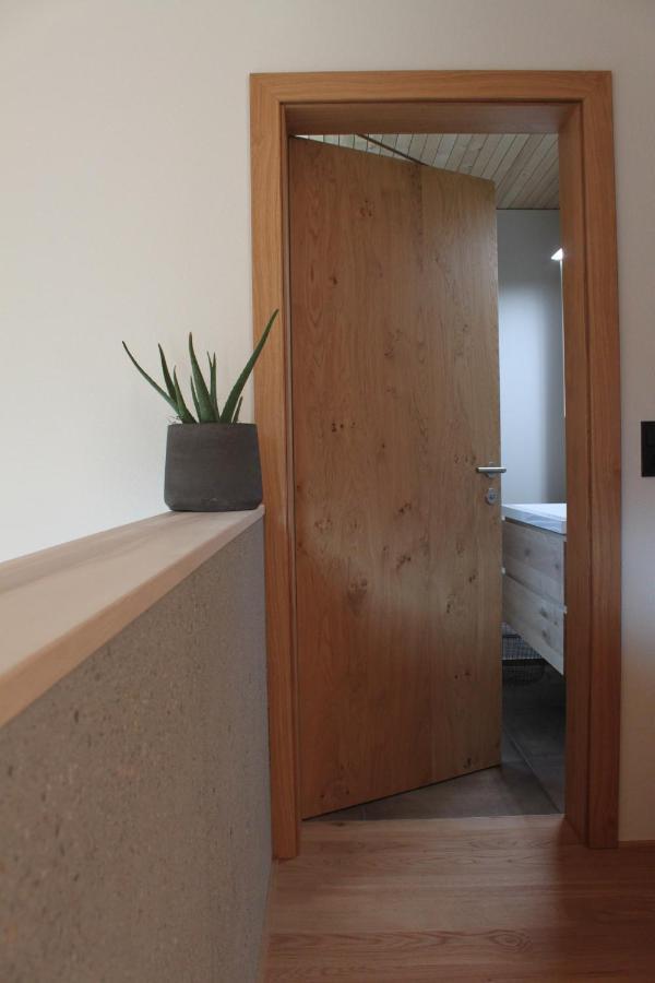 Kanis 80 Apartment *